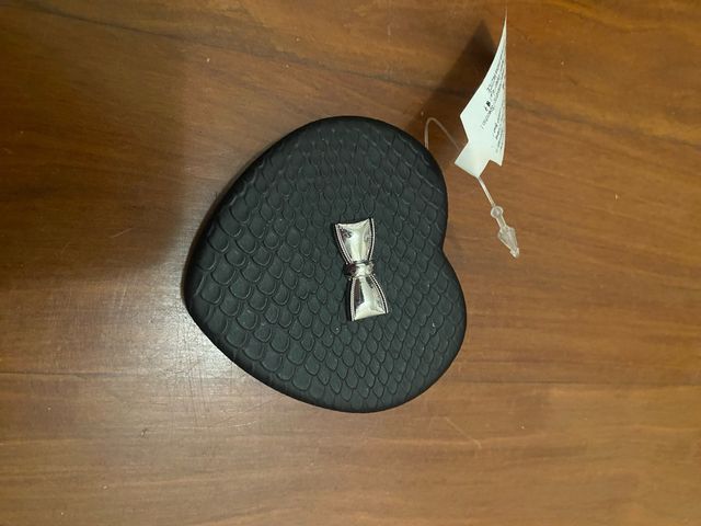 Specchio a forma di cuore