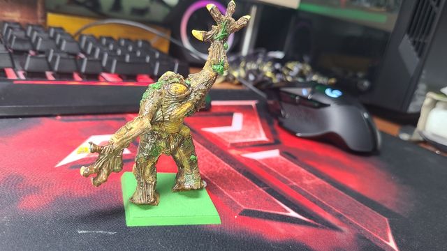 Miniatura hombre árbol bloodbowl