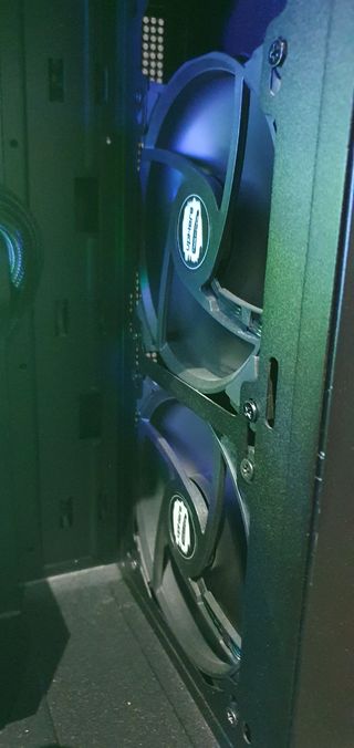 No armes, solo enciende – RTX 3060 + i5 + RGB + RL