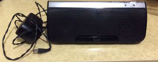 CONJUNTO DE ALTAVOCES ILUV PARA IPOD 3-D SOUND