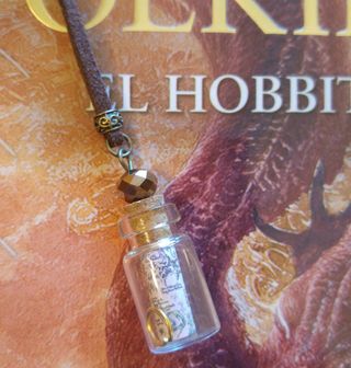 Colgante mini botella hobbit ESDLA