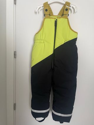 buzo nieve niño Zara