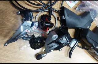 NUEVO.GRUPO TRANSMISIÓN DE BICI SRAM RIVAL 2X11 V