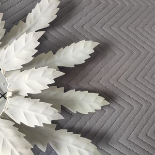 Lampara forja aplique sol Eguzkilore adorno