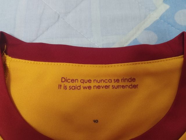 Equipación del Sevilla FV para niño