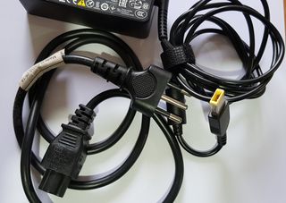 Alimentatore 20V=2.25A Originale Lenovo