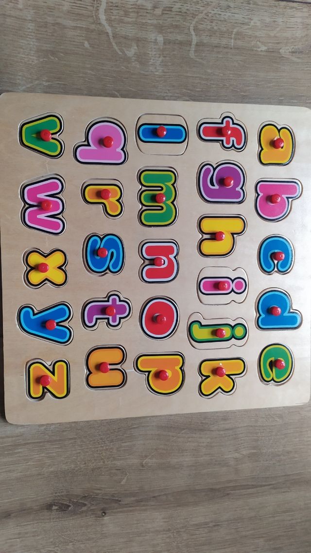 Puzzle madera abecedario
