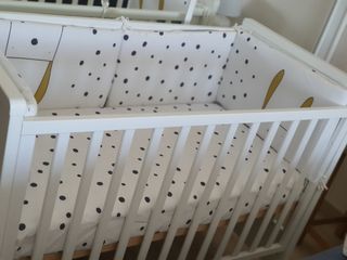 CUNA DE MADERA MARCA TRAMA SERIE ROMÁNTICA