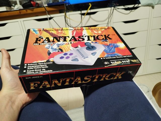 Fantastic SUPER-NES Joystick en caja