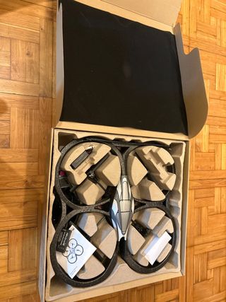 Dron Parrot AR Drone