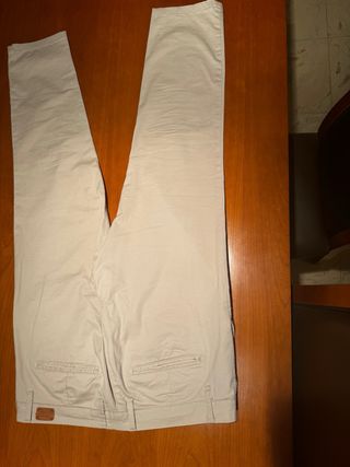 pantalon zara 44 NUEVO 