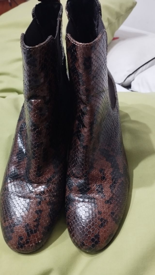 Botines fosco piel 39.