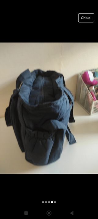 Borsa portaoggetti con fasciatoio da