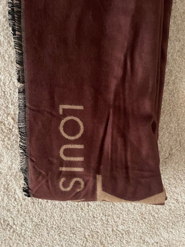 fular Louis Vuitton