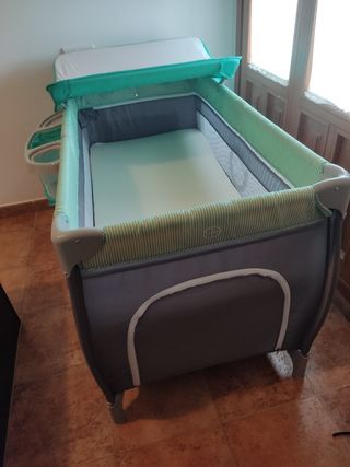 Cuna desmontable de viaje