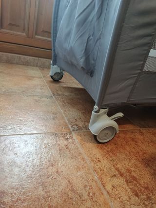 Cuna desmontable de viaje