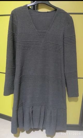 Vestido gris marca Purificación García talla 38