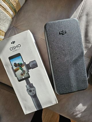 DJI Osmo Mobile 2