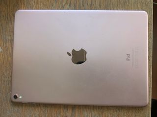 IPAD PRO mod A1673 en su caja con 32GB
