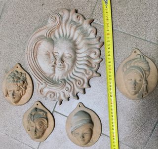 Decorazioni da muro in ceramica