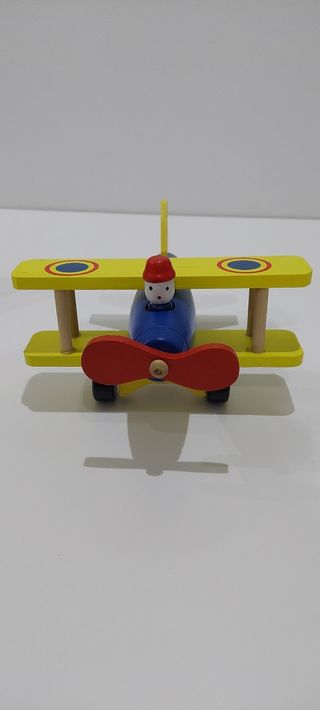 2 juguetes madera, jugar y decorar