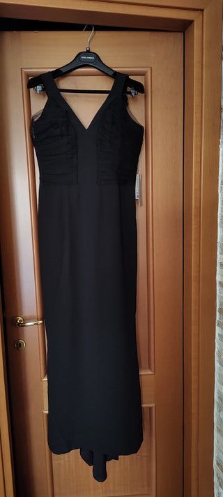 ABITO DA SERA LUNGO con cartellino