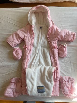 Buzo niña chicco, para el frio . 12meses.