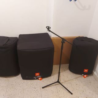 Alquilo más 3400 watios d soido profesionaln