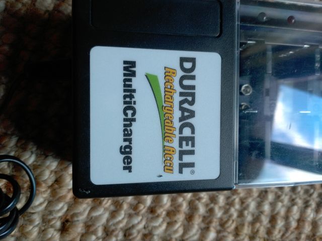 Multicargador Duracell Multicharger