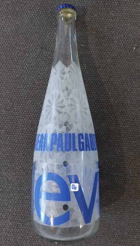 Botella Evian Edición Limitada Jean Paul Gaultier