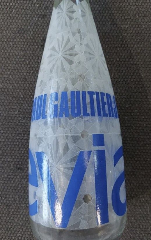 Botella Evian Edición Limitada Jean Paul Gaultier