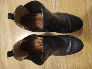 Botines azul marino desgastado