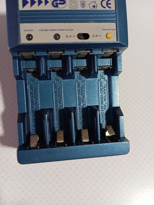 Cargador de Pilas inteligente