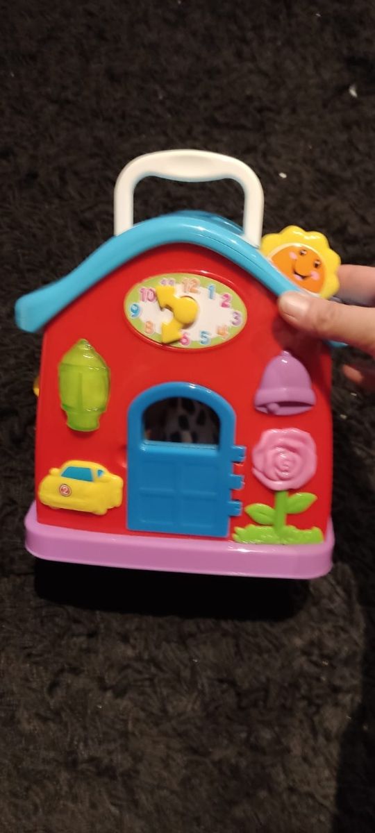 Casa maletín de actividades Juguetos 