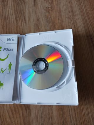 JUEGO Wii fit plus