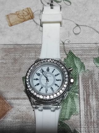 Reloj Geneva con luces, Blanco