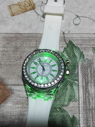 Reloj Geneva con luces, Blanco