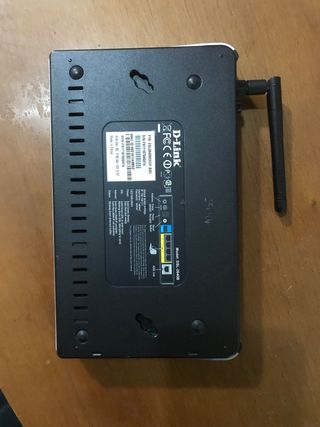 D-Link DSL-2640B modem-router