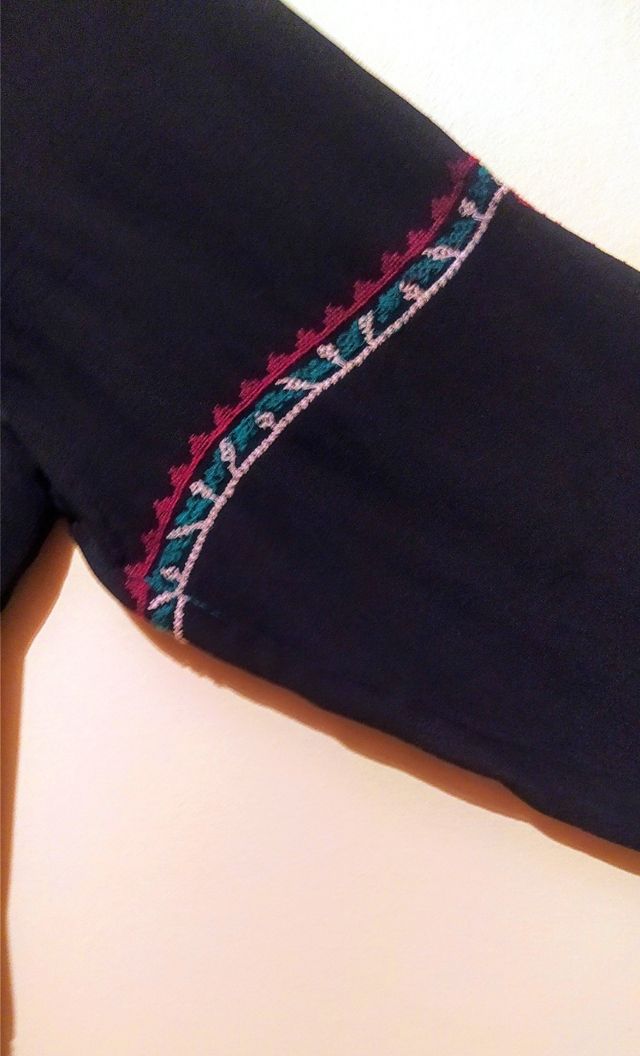 Vestito Pull&Bear nero ricami stile hi