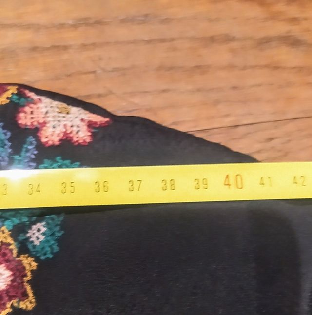 Vestito Pull&Bear nero ricami stile hi