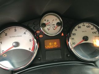 Peugeot 207 2012