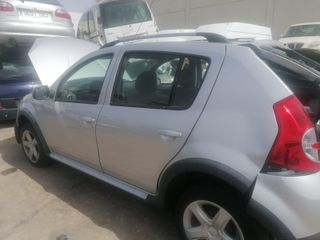 Despiece DACIA SANDERO 1.5 DCI 88cv año 2012