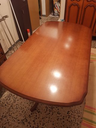 Mesa de madera extensible