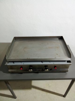 Plancha de Acero a Gas 70cm. OFERTA