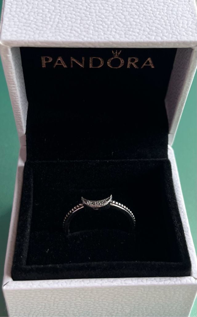 Anillo Pandora de Esferas Luna Creciente