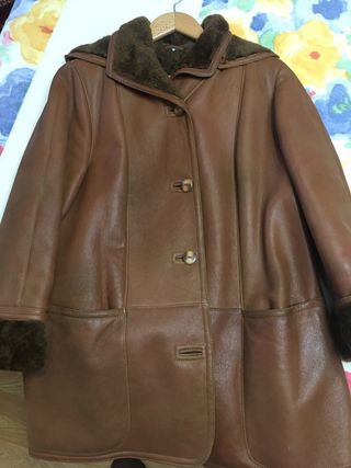 Abrigo piel vuelta y mouton
