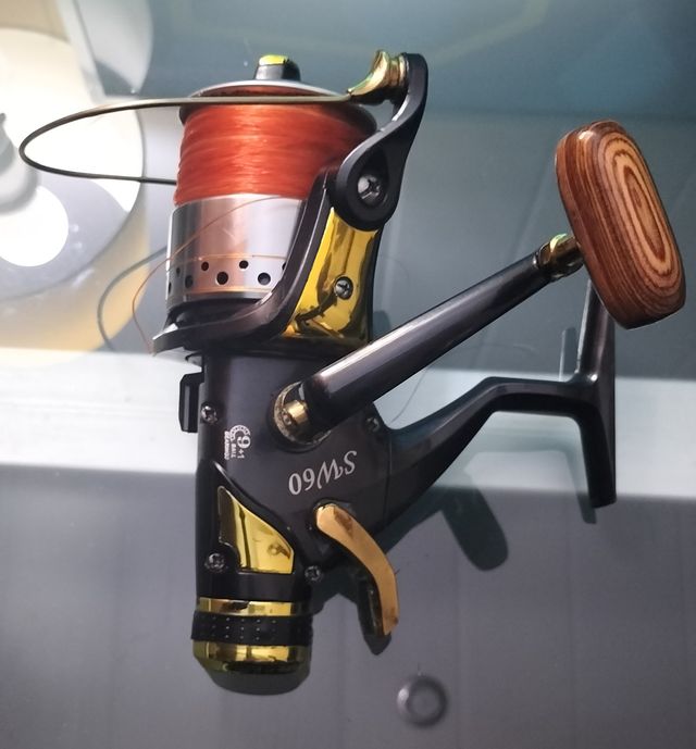 Carrete SW60 9+1 rodamiento.