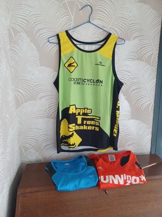 "MAILLOT CICLISMO  ASHMEI" + 3 CAMISETAS RUNNIN.