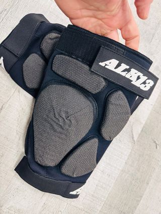 Rodilleras Skate ALK13 talla S-M