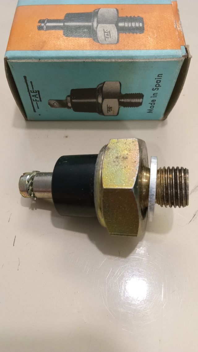 Manocontactos sensor presion aceite fae